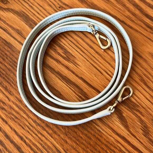 Kate Spade Rare Out of office VW Beetle Winni Crossbody Retail $489 LIKE NEW - Picture 12 of 16